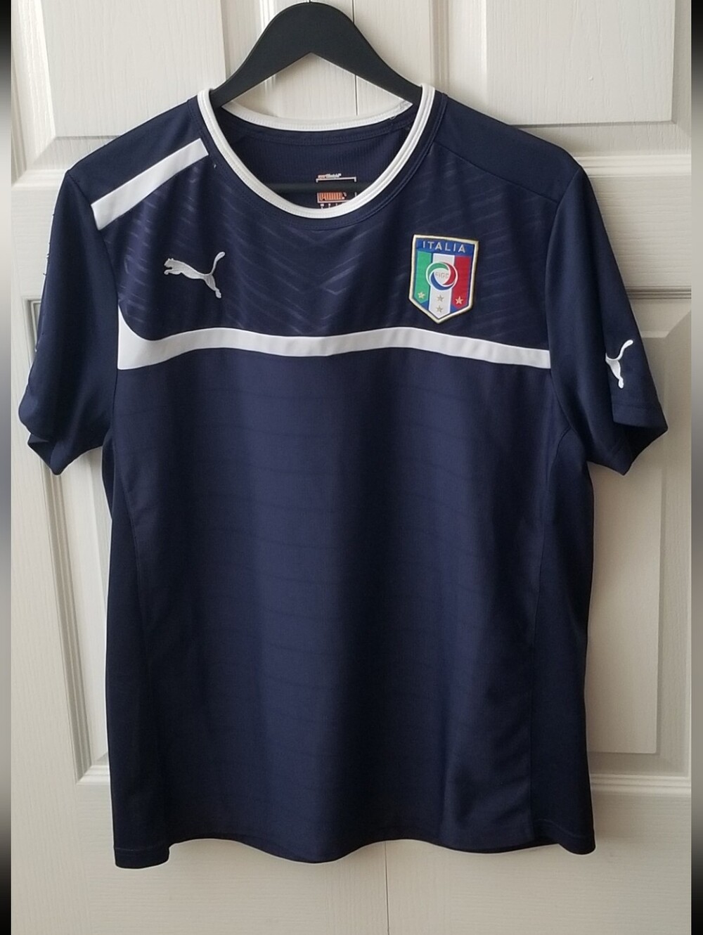 Puma Italy Away Jersey (L)🇮🇹